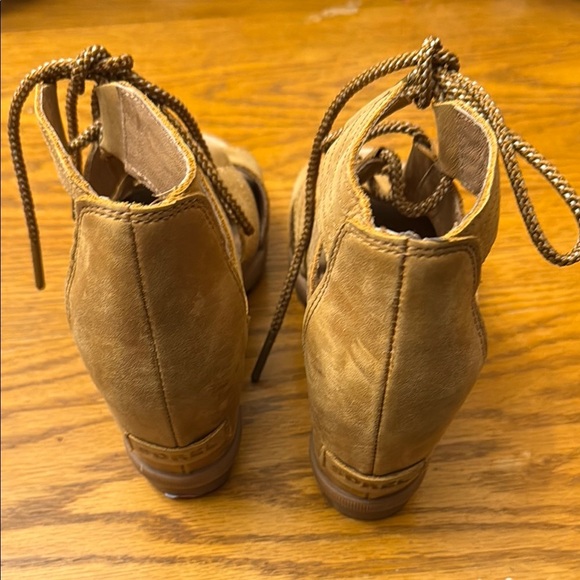 Sorel wedge sandals - Picture 3 of 6